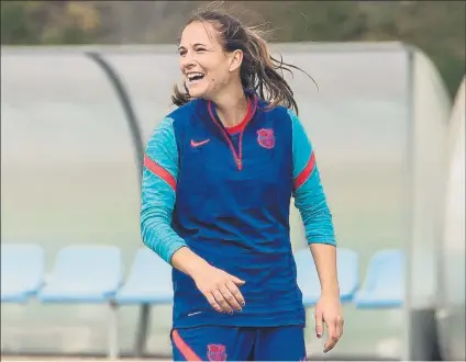  ?? FOTO: FCB ?? Laia vuelve a sonreír La defensa catalana ya se ha recuperado de su lesión en la rodilla y vuelve dispuesta a triunfar en el club de su vida