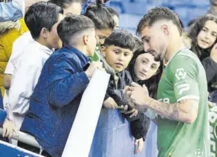  ?? // UE CORNELLÀ ?? El campo del Espanyol fue una gran fiesta del fútbol