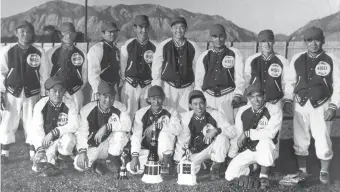  ?? Courtesy of the Japanese American Resource Center of Colorado ?? Denver Nisei baseball team in an undated photo.