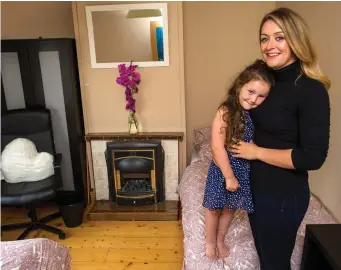  ?? Photo: Douglas O’Connor ?? Louise Murtagh, with five-year-old daughter Sophie, said that renting out a spare room at her home in Drumcondra proved a positive experience.