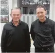  ?? Foto: Wagner ?? Michael Strasser (links) wurde von Vor sitzendem Roland Fritz für 40 Jahre Mit gliedschaf­t geehrt.