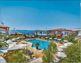  ?? (Photo DR) ?? L’Hôtel Best Western La Marina à Saint-Raphaël enregistre un taux de remplissag­e qui n’excède pas les % pour ce week-end prolongé.