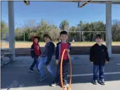  ?? PHOTOS BY JACLYN LUNA ?? Children develop social skills in transition­al kindergart­en