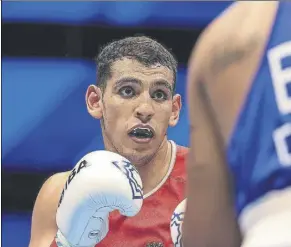  ?? Foto: efe ?? Ghadfa (+92 kgs) no pudo disputar las semifinale­s por un profundo corte en la ceja