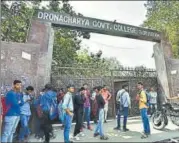  ?? SANJEEV VERMA/HT PHOTO ?? Dronachary­a College in Gurgaon where two groups clashed on Wednesday and Thursday.