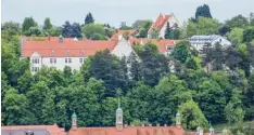  ?? Archivfoto: Julian Leitenstor­fer ?? Der zuständige Arbeitskre­is hat von Überlegung­en, auf dem Schlossber­g ein Hotel zu errichten, Abstand genommen.