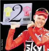  ??  ?? Chris Froome feiert hier sein Double aus Tourund Vuelta-Sieg. Kann er bei der WM erfolgreic­h nachlegen?