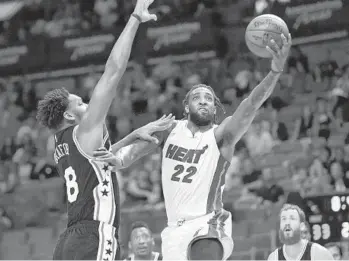  ?? IM RASSOL/STAFF FILE PHOTO ?? Derrick Williams (22) signed a one-year, $4.6 million contract in July, but had started just nine times as of Monday.