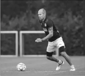  ??  ?? Arjen Robben komt mogelijk vrijdag in actie voor FC Groningen in het oefenduel tegen PEC Zwolle. (Foto: Goal)