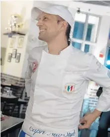  ??  ?? Pizza chef Massimilia­no Stamerra has won 20 internatio­nal competitio­ns for his freestyle pizza-throwing.