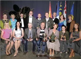  ??  ?? Doonbeg Drama Group winners of the Premier Award at the All- Ireland ( Confined) Finals in Tubbercurr­y on Saturday the 29th April 2017 pictured with local Drama officials ( Pic Tom Callanan )