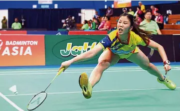  ??  ?? Double duty: Soniia Cheah will take part in the singles as well as the women’s doubles event at the Commonweal­th Games in Gold Coast next month.