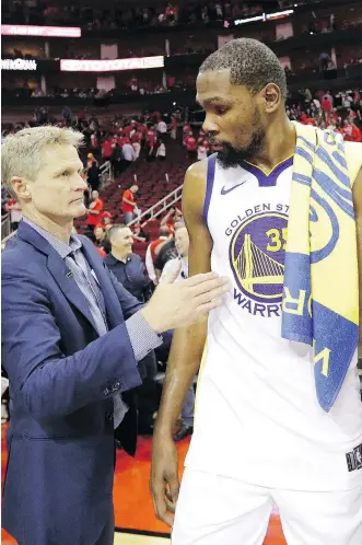  ?? DAVID J. PHILLIP/THE ASSOCIATED PRESS ?? Golden State coach Steve Kerr resisted the urge to use a small-ball lineup for much of these playoffs until Monday, when the Warriors won 119-106 to grab a 1-0 series lead over Houston.