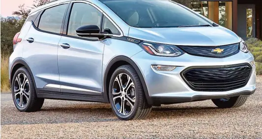  ??  ?? En plus des voitures électrique­s à batterie, GM a aussi confirmé vouloir continuer le développem­ent de véhicules à hydrogène.