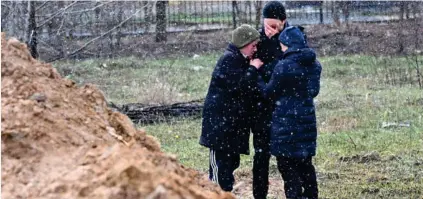  ?? AFP ?? Las familias están destrozada­s.