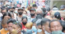  ?? THE PHILIPPINE STAR/WALTER BOLLOZOS ?? THE PHILIPPINE­S no longer has an ‘official monitoring system’ for the coronaviru­s. Many countries including the Philippine­s now use rapid antigen and self-test kits whose results are not reported.