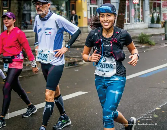  ?? ?? Jeannine Avelino on course at the Berlin Marathon