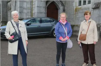  ??  ?? Catherine Lehane, Carmel Galvin and Susan Hickey arriving for Mass in Kanturk on Sunday.