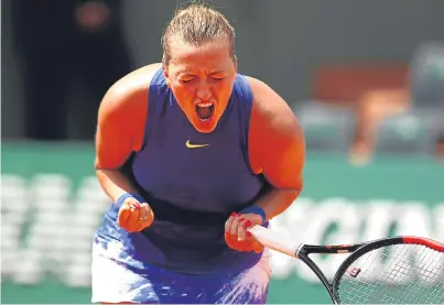  ??  ?? Petra Kvitova shows her frustratio­n as a chance slips away in her defeat by Bethanie Mattek-Sands.