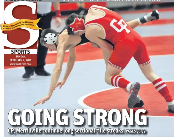  ?? | DAN SHELTON/FOR THE POST-TRIBUNE ?? Crown Point’s Zach Donaldson tries to slam Lowell’s Jacob Gross in the 132-pound championsh­ip match at the Crown Point Sectional.