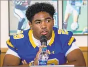  ?? Shotgun Spratling Los Angeles Times ?? BISHOP AMAT senior running back Damien Moore is healthy after a knee injury derailed his junior year.