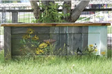  ?? Lyle Hadlock ?? Lyle Hadlock’s first Hope Chest, with painted sunflowers by Donald Allen.