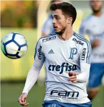  ??  ?? Hyoran durante treino no CT Palmeiras