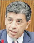  ??  ?? Víctor Ríos (PLRA), presidente de la comisión de Asuntos Constituci­onales de la Cámara de Senadores.