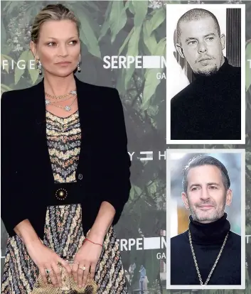  ?? PHOTOS D’ARCHIVES ET AFP ?? Trois légendes de la mode des années 90 seront les protagonis­tes de la série télévisée Champagne Supernovas : Kate Moss. Marc Jacobs et Alexander Mcqueen.