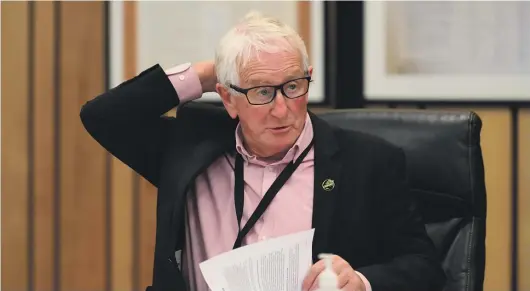  ?? KAI SCHWOERER ?? Environmen­t Canterbury Regional Council chair Peter Scott.