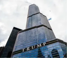  ?? JAMIE KELTER DAVIS/NEW YORK TIMES ?? Trump Internatio­nal Hotel & Tower, in Chicago. Through a combinatio­n of cost overruns and the bad luck of opening in the Great Recession, the skyscraper was a vast money loser.