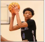  ?? (Arkansas Democrat-Gazette/Justin Cunningham) ?? Sylvan Hills sophomore guard Nick Smith, who averaged more than 21 points per game this season, has already received scholarshi­p offers from several schools, including Arkansas, Texas, St. John’s and Oklahoma State.