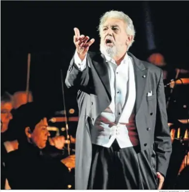  ?? ENRICO MARTINELLI / EFE ?? Plácido Domingo, el pasado 28 de agosto durante una actuación en Verona.