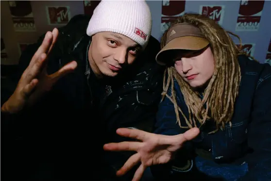  ?? Bild: Henrik Montgomery ?? The Bomfunk MC’S spelar på ”We love the 2000’s”. Deras debutplatt­a släpptes 1999, bilden är tagen året därpå.