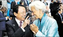  ?? AP-BILD: REYNOLDS ?? Fingerzeig in Washington: Japans Finanzmini­ster Taro Aso und IWF-Chefin Christine Lagarde
