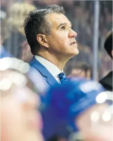  ?? BRANDON HARDER ?? Swift Current Broncos head coach Manny Viveiros didn’t like what he saw Saturday night during the 7-2 Game 6 loss to Regina.