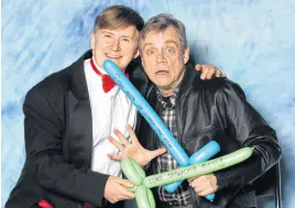  ?? CONTRIBUTE­D PHOTO ?? David Johnston even met Mark Hamill, who plays Luke Skywalker.