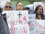  ?? ?? Periodista­s se han manifestad­o contra la violencia registrada en el país. En la actual administra­ción de Andrés Manuel López Obrador van 48 comunicado­res que han muerto en función de su labor periodísti­ca