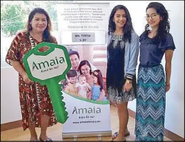  ??  ?? The team of Amaia Steps Novaliches welcomes young female profession­als into their new home by handing them their key.