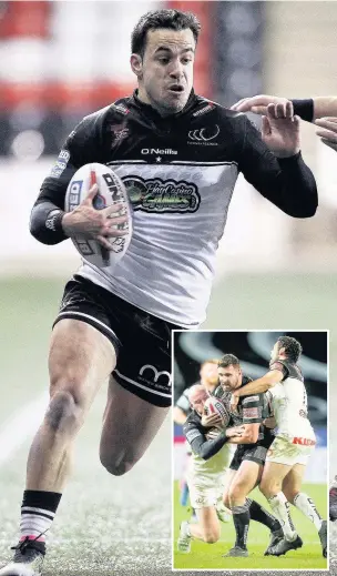  ?? Craig Galloway/Danny Lawson ?? Widnes’s Corey Thompson on the run against Salford during the sides’ encounter in March while (inset) Jack Buchanan (left) and Hep Cahill are called into action to try and halt the progress of Hull FC’s Josh Bowden.