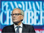  ?? [AP PHOTO] ?? Tom Brokaw speaks at the Pennsylvan­ia Chamber of Business and Industry annual dinner in 2014 in Hershey, Pa. A Connecticu­t university says the former news anchor has withdrawn as commenceme­nt speaker after facing allegation­s of sexual harassment.