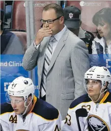  ?? WILFREDO LEE/ THE ASSOCIATED PRESS FILES ?? The Buffalo Sabres will have a new head coach next season after the firing of Dan Bylsma on Thursday.