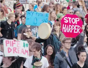  ?? DARRYL DYCK/THE Canadian Press ?? Vancouver protesters rally against the Enbridge Northern Gateway pipeline on Tuesday.