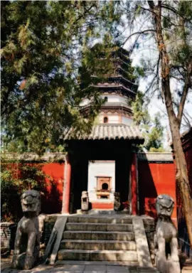  ??  ?? First built in the Northern Song Dynasty (960-1127), Tianning Temple in the old town of Zhengding County became a key historical site under state protection in 1988. IC