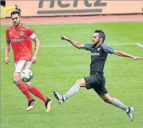  ?? FOTO: TWITTER ?? Pablo Sarabia no logró evitar la derrota del Sevilla ante el Benfica en Zúrich