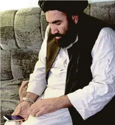  ?? Foto: ČTK ?? Muž, který to má v rukou Jeden ze dvou hlavních lidí Tálibánu a jeho spoluzakla­datel mulla Abdul Ghání Baradar teď povede jednání.