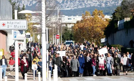  ?? (Photo Luc Boutria) ?? Hier, sur le boulevard des Armaris dans le quartier Sainte-Musse à l’est de Toulon.