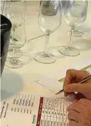  ?? ?? Ce sont des dégustatio­ns à l'aveugle effectuées le 11 juin dernier qui ont permis aux trois jurys de récompense­r neuf vins parmi les 54 en lice.