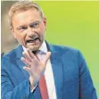  ?? FOTO: DPA ?? FDP-Chef Christian Lindner will wissen, neben wem er Brötchen kauft.