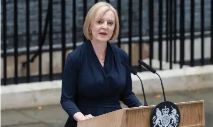  ?? ?? Here today … Liz Truss outside Downing Street on 6 September 2022. Photograph: Anadolu Agency/Getty Images